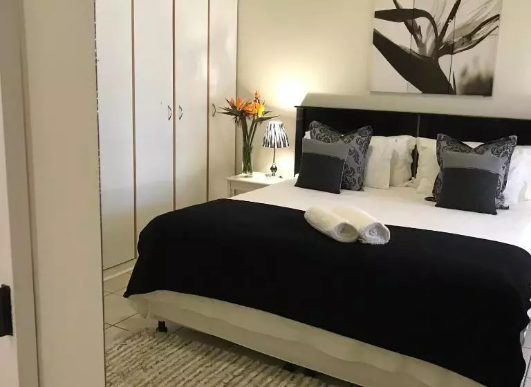 Aamiaismajoitus (B&B) Bishops Guesthouse