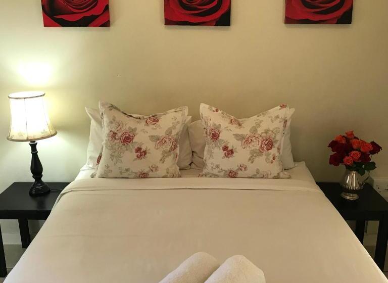 مبيت وإفطار Bishops Guesthouse