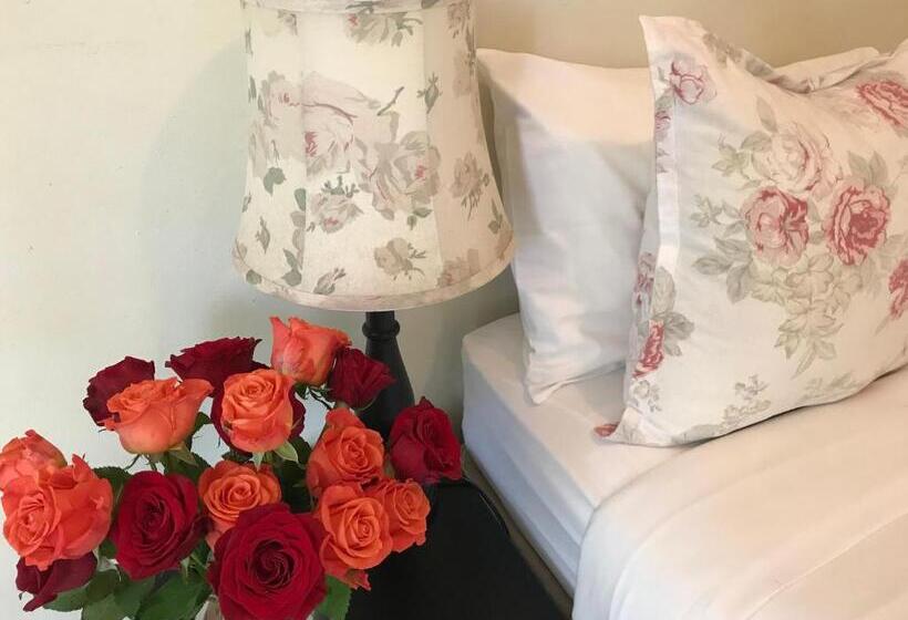 مبيت وإفطار Bishops Guesthouse