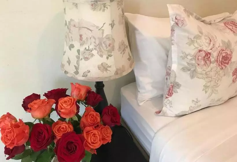 Aamiaismajoitus (B&B) Bishops Guesthouse