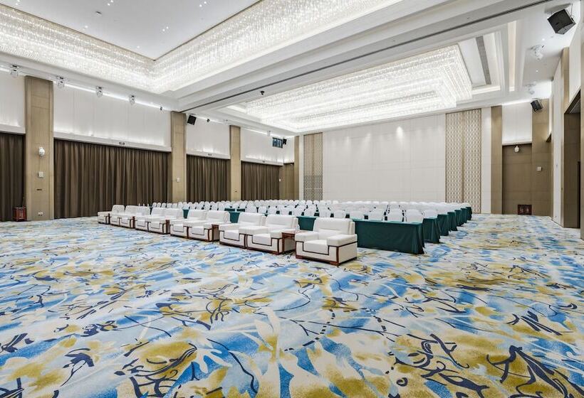 فندق Country Garden Phoenix Tonghu