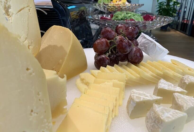 فندق Country Garden Phoenix Tonghu