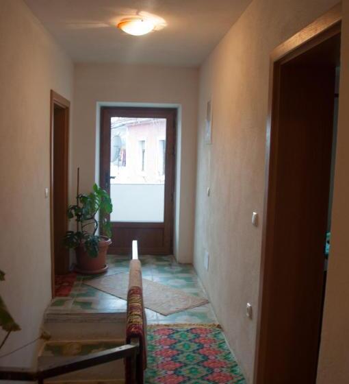 Пансион Aste Guesthouse