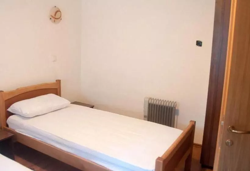 ペンション Aste Guesthouse