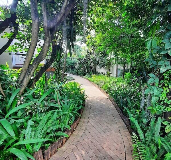 مبيت وإفطار Hadens Guesthouse