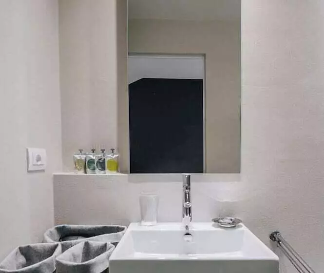 Aamiaismajoitus (B&B) Villa Curiel