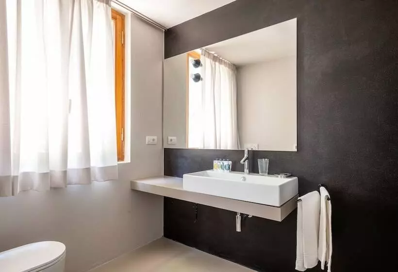 Aamiaismajoitus (B&B) Villa Curiel