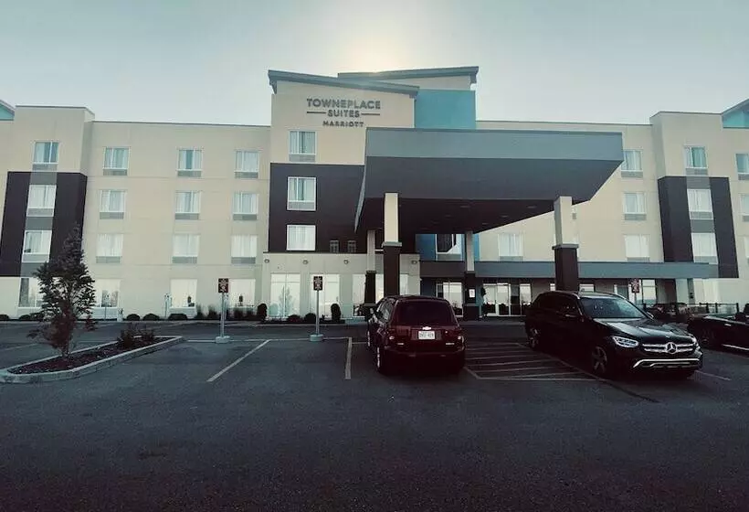 ホテル Towneplace Suites By Marriott Edmonton Sherwood Park