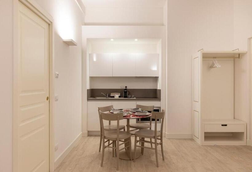 膳宿费 Villa 1900