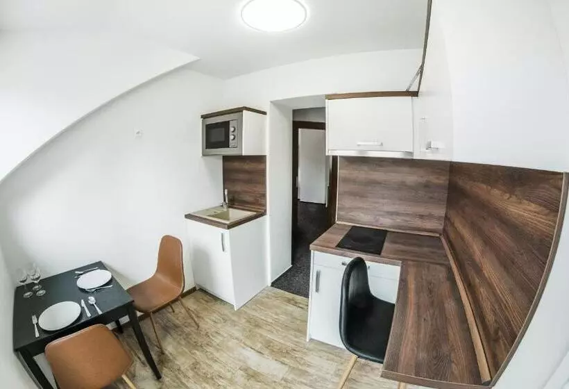Villa Centrum Apartmány S Raňajkami A Saunou