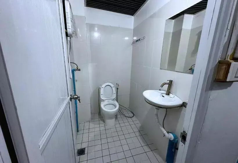 Cs Hotel Don Mueang International Airport