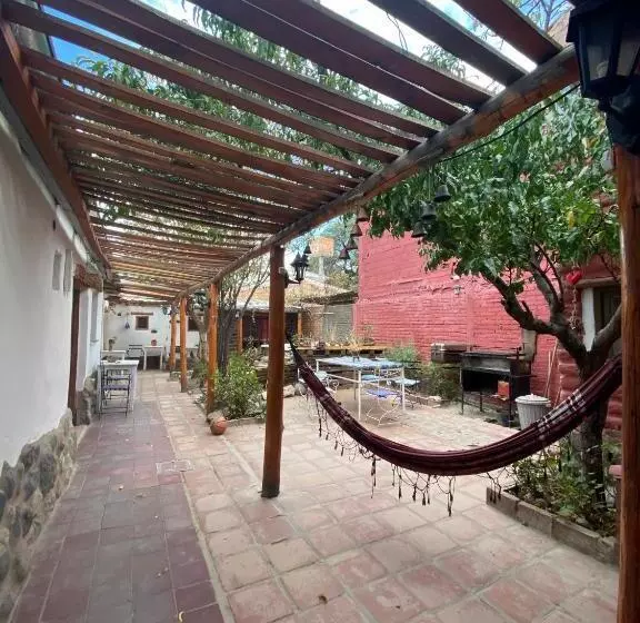 ユースホステル Hostal Tierra Andina Cafayate
