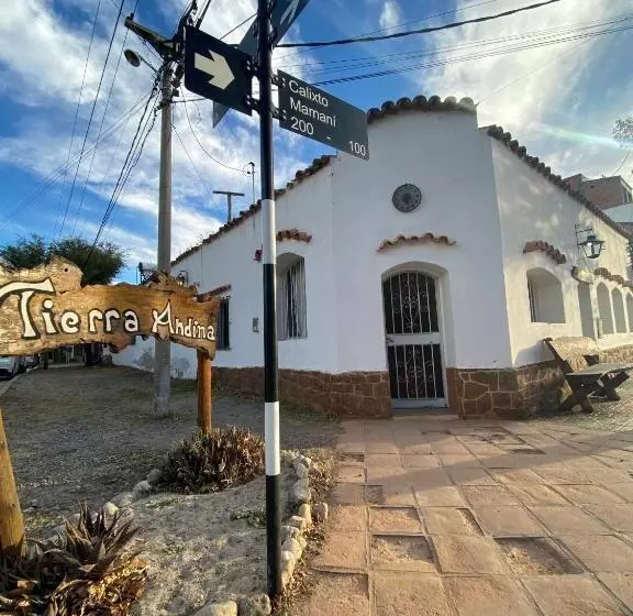 ユースホステル Hostal Tierra Andina Cafayate