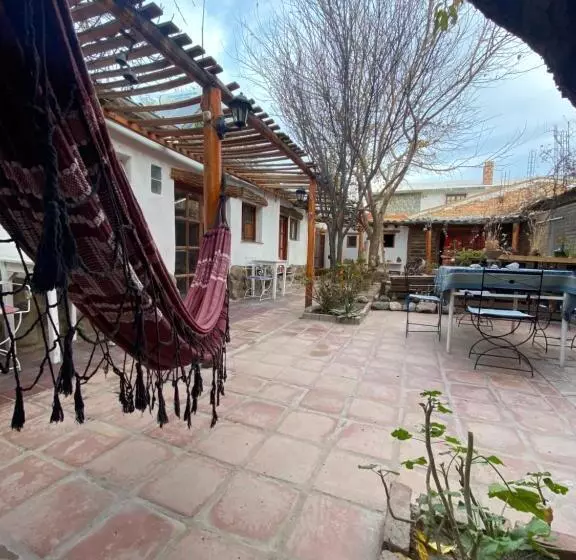 ユースホステル Hostal Tierra Andina Cafayate