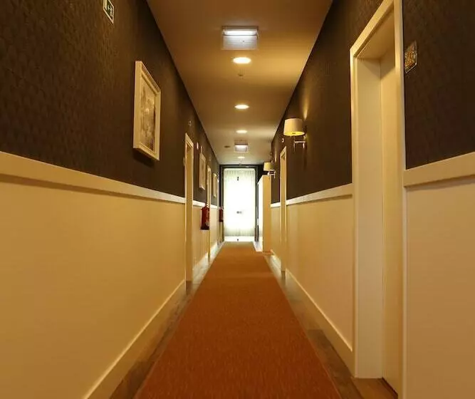 Hotelli Solar Do Rebolo