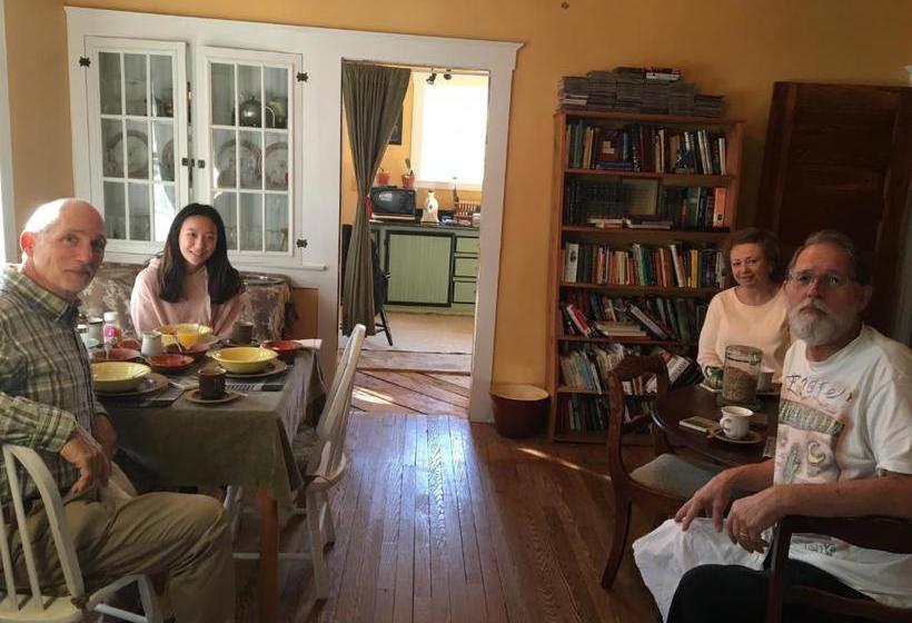 Jonesborough Bed And Breakfast