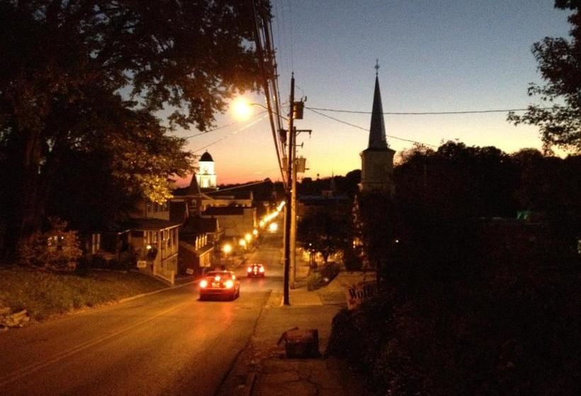 Jonesborough Bed And Breakfast