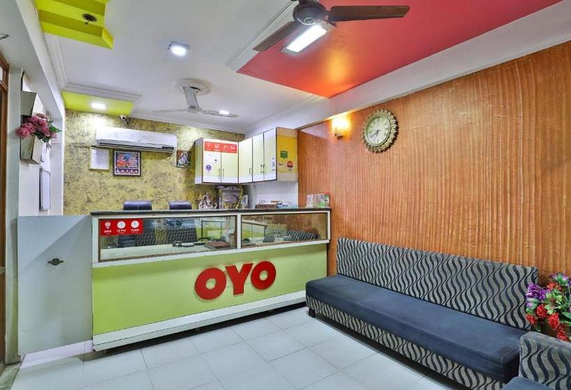 Oyo 30714 Hotel Krishna