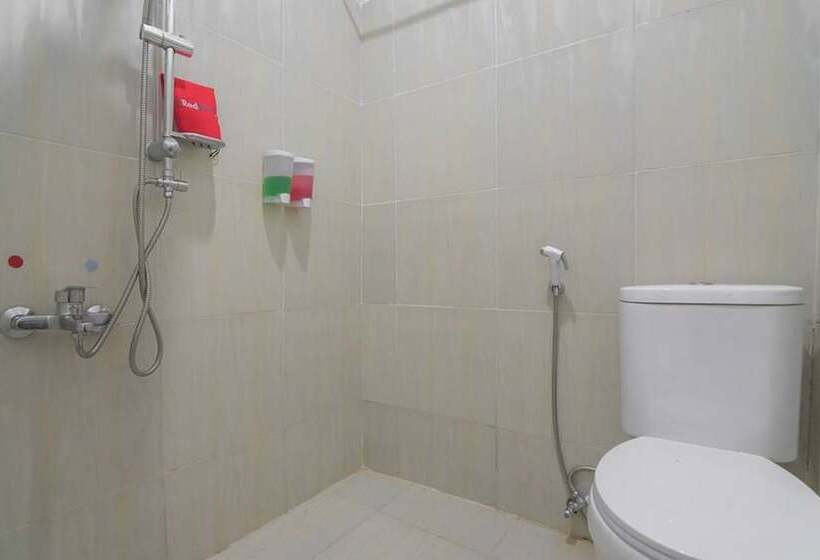 פנסיון Reddoorz @ Tanjung Karang Lampung