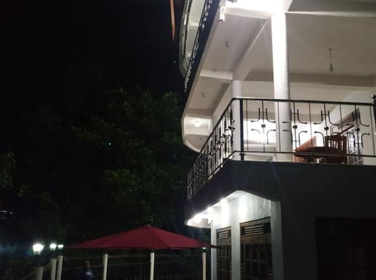 Resort Chef Guru Hotels