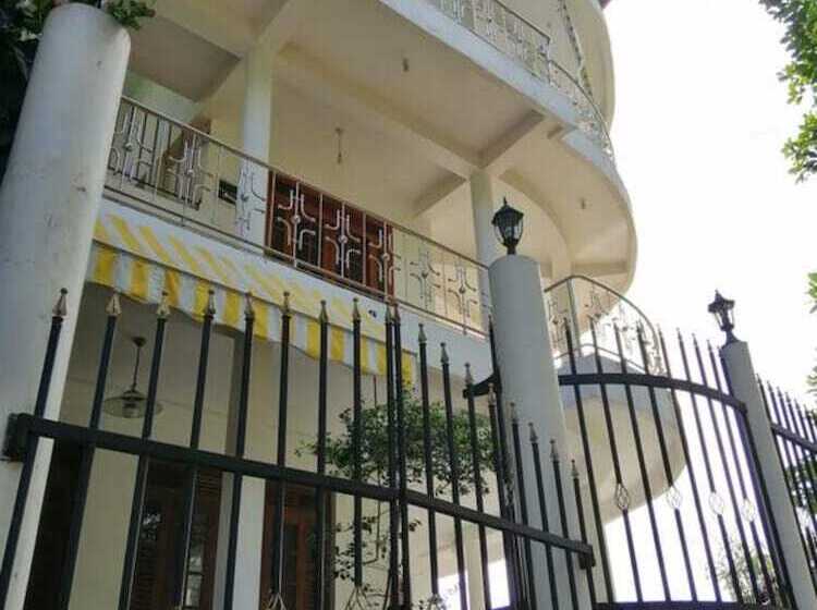 Resort Chef Guru Hotels