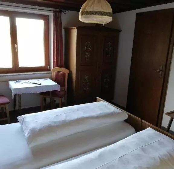 Aamiaismajoitus (B&B) Wieselmühle Forellenhof