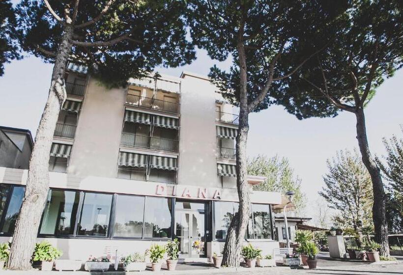 Hotel Diana