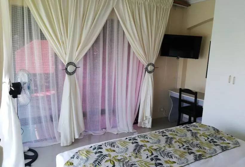 پانسیون Asorock Villa Guesthouse
