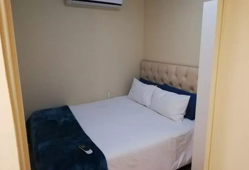 پانسیون Asorock Villa Guesthouse