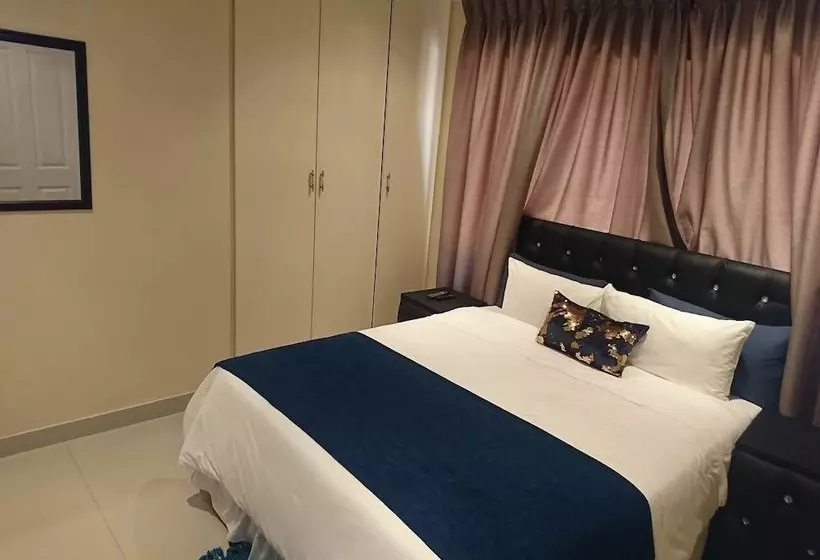 پانسیون Asorock Villa Guesthouse
