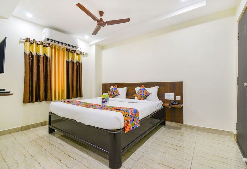 Fabhotel Lotus Grand