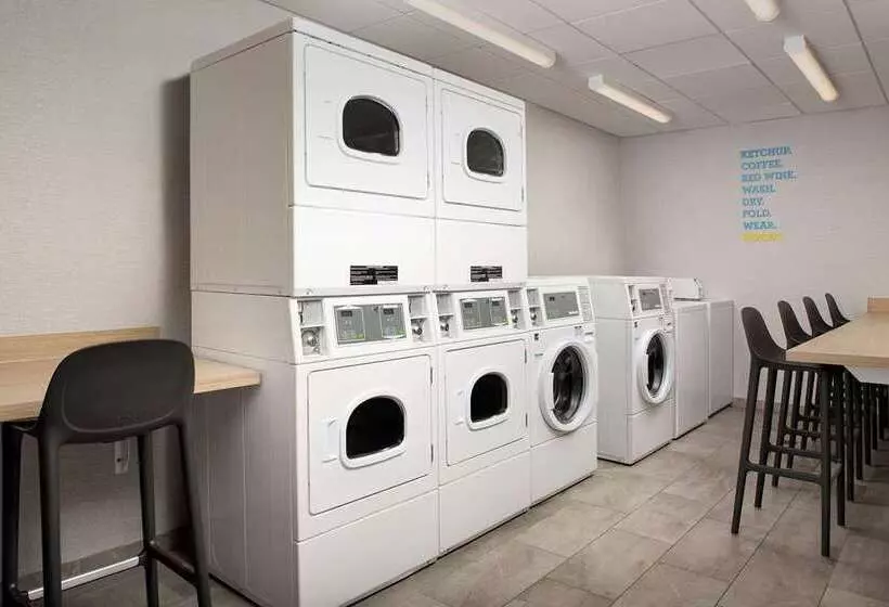 ホテル Tru By Hilton Rapid City Rushmore, Sd