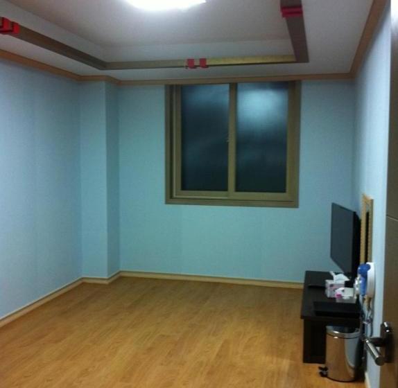 בית מלון כפרי Ace