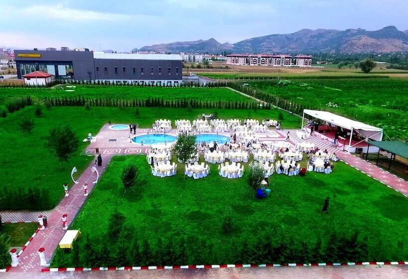 בית מלון כפרי Garden Kale Thermal