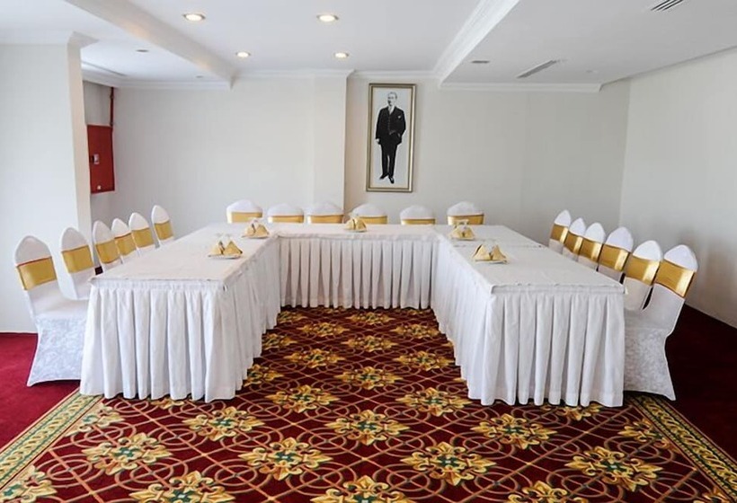 בית מלון כפרי Garden Kale Thermal