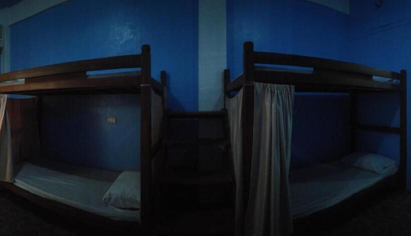 Schronisko Carillo Guest House