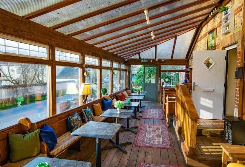 Retkeilymaja The Rivers Arms