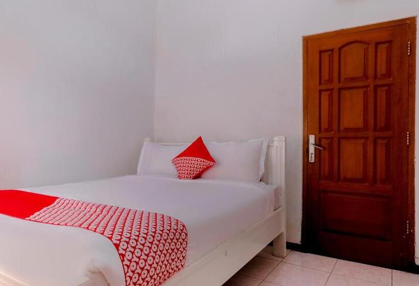 Отель Oyo 538 Villa Handayani Syariah