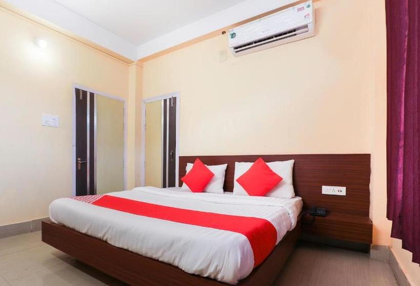 Hotel Flagship Manmohan Enclave