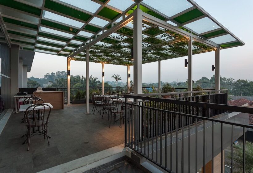 בית מלון כפרי Ramada By Wyndham Serpong