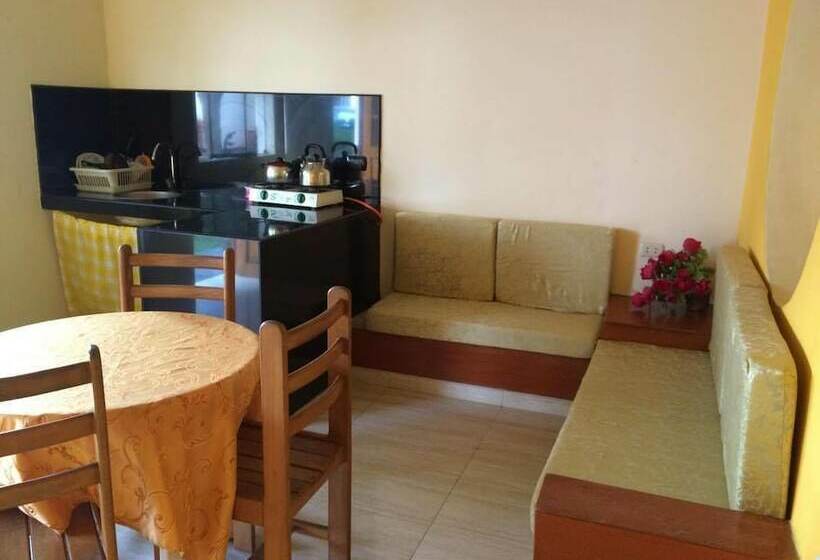 ホテル Huanchaco Gardens