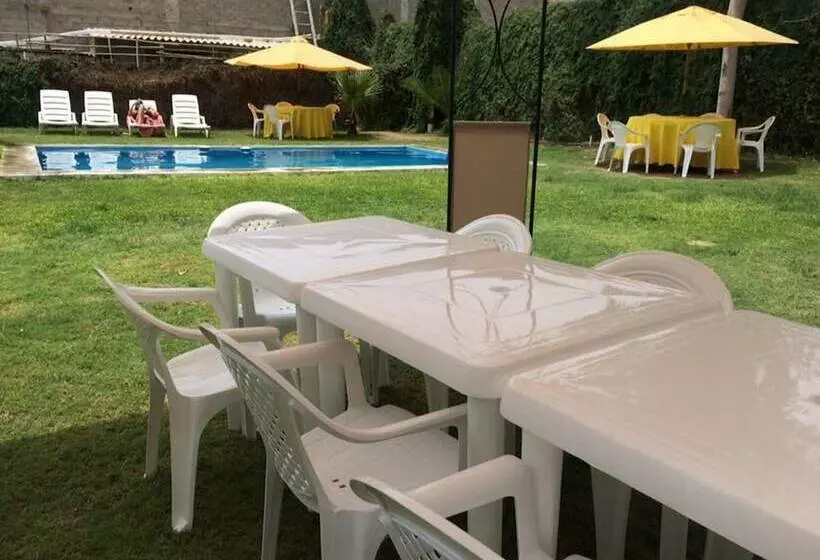 ホテル Huanchaco Gardens