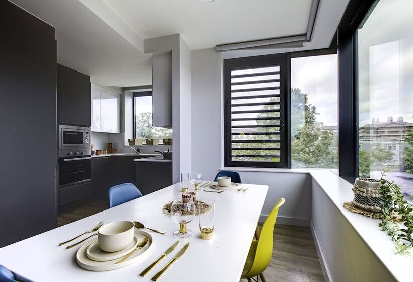 Yugo Explore   Ardcairn House