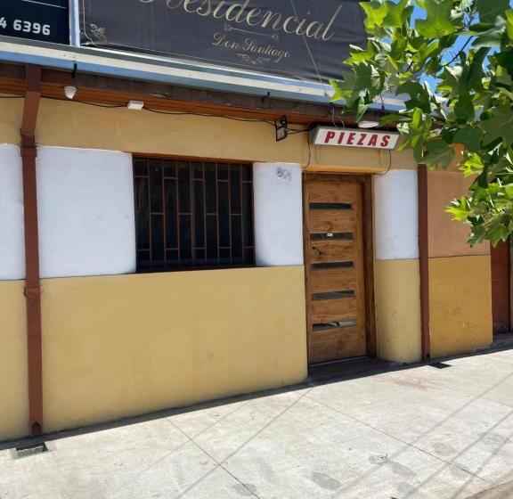 مبيت وإفطار Residencial Don Santiago