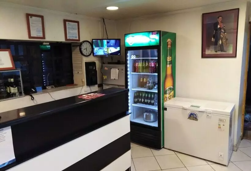 ベッドアンドブレックファースト Residencial Don Santiago