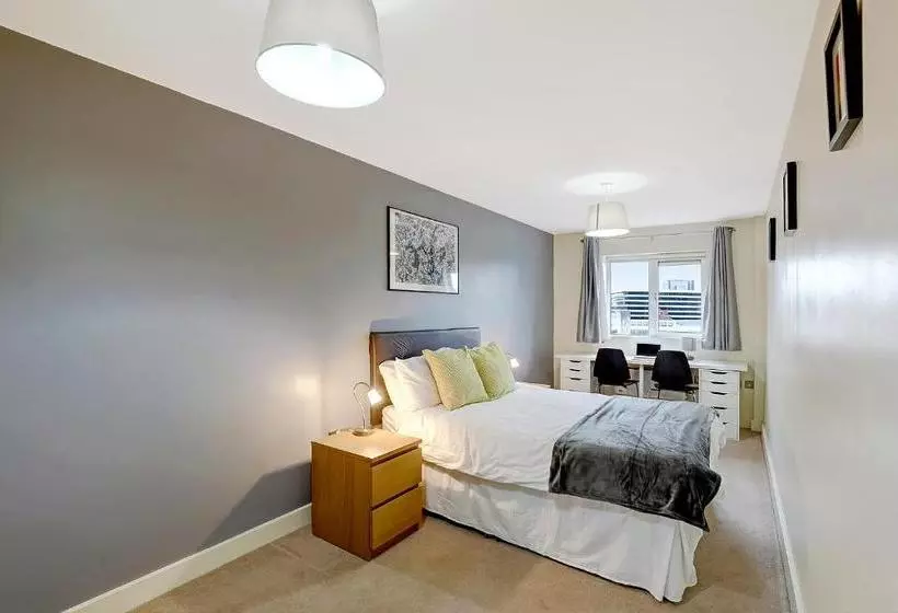 Hotelli Ur Stay Apartments Leicester