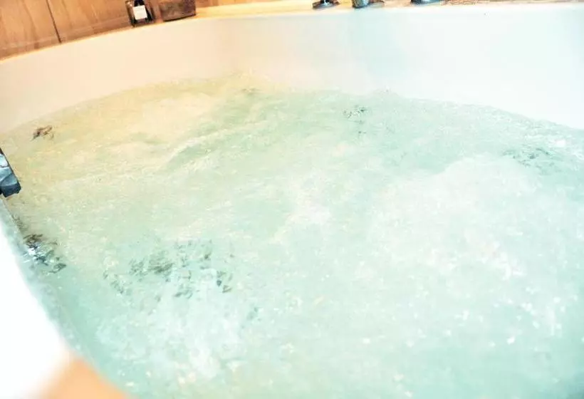 Hotelli Ur Stay Apartments Leicester