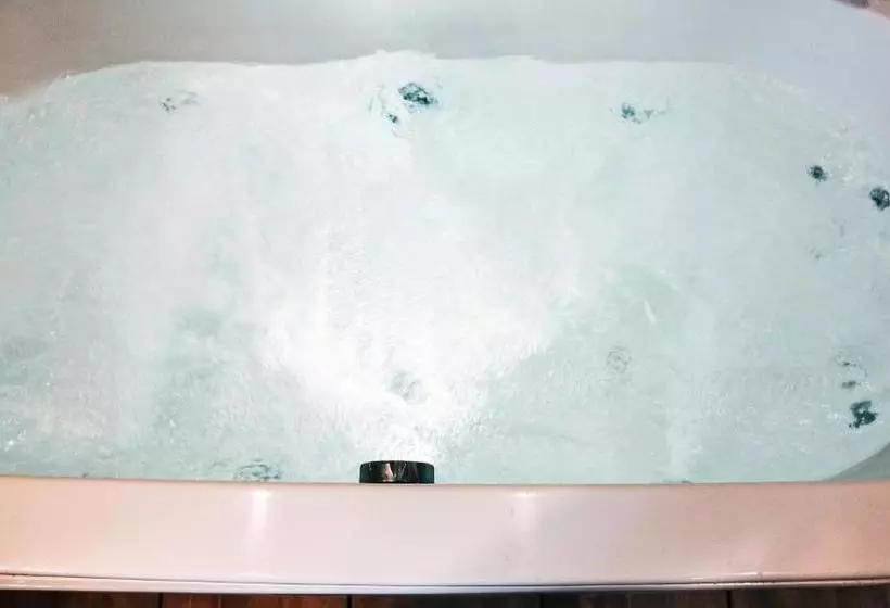 Hotelli Ur Stay Apartments Leicester