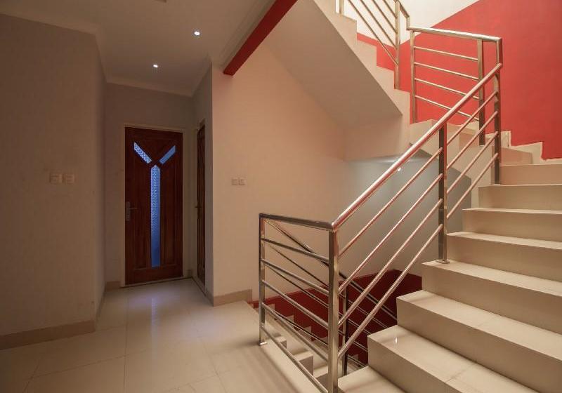 بنسيون Reddoorz @ Jalan Bendungan Hilir