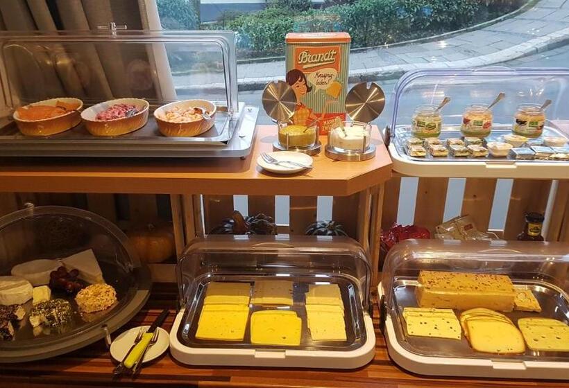 Schillers Hotel & Café Garni